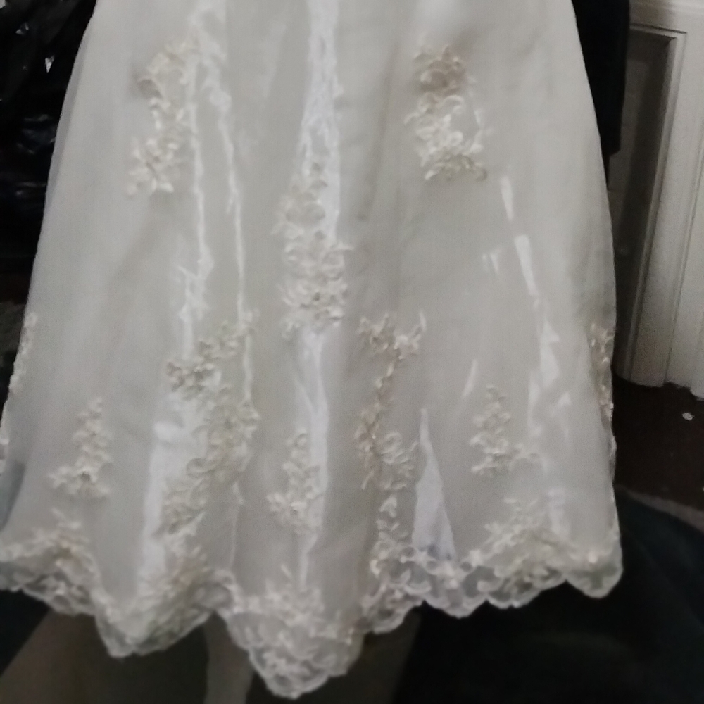 Satin Vintage Evening/ Bride Dress Wclutch - Picture 2 of 11